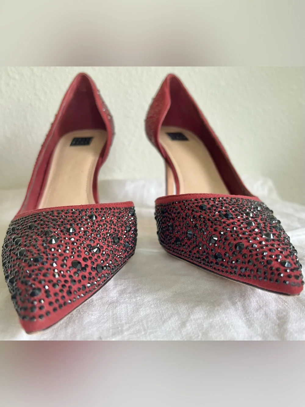 White House Black Market Ella Grenadine Red Rhinestone d'Orsay WHBM Pumps Size 9